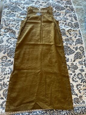 NWT Sleeveless Brown Linen Side-Button Midi Dress